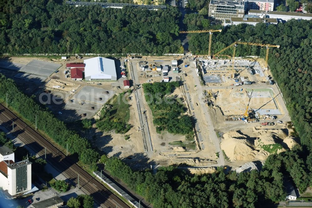 Aerial image Potsdam - Construction site to build a new multi-family residential complex at Heinrich-Mann-Avenue in the district Waldstadt I in Potsdam in the state Brandenburg. Involved company is Heinrich-Mann-Allee 95 Grundstuecksgesellschaft mbH