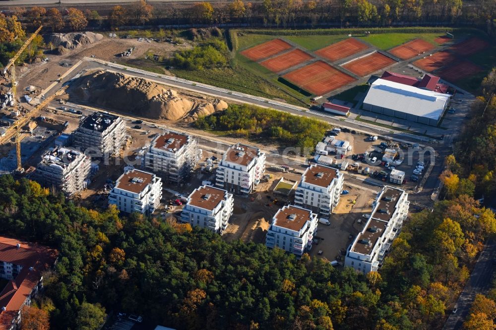 Potsdam from above - Construction site to build a new multi-family residential complex at Heinrich-Mann-Avenue in the district Waldstadt I in Potsdam in the state Brandenburg. Involved company is Heinrich-Mann-Allee 95 Grundstuecksgesellschaft mbH