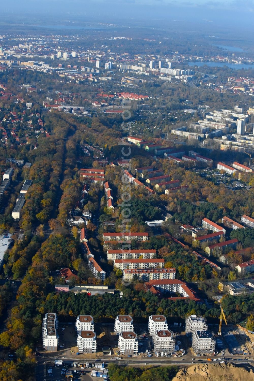 Aerial image Potsdam - Construction site to build a new multi-family residential complex at Heinrich-Mann-Avenue in the district Waldstadt I in Potsdam in the state Brandenburg. Involved company is Heinrich-Mann-Allee 95 Grundstuecksgesellschaft mbH