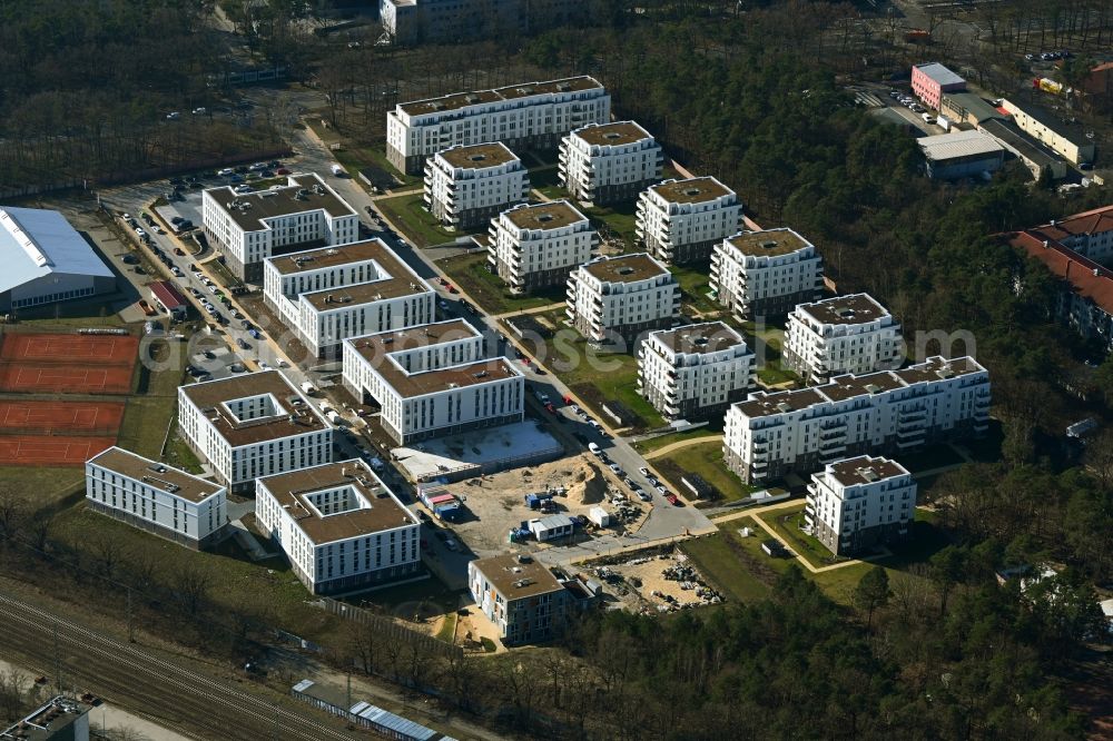 Aerial image Potsdam - Construction site to build a new multi-family residential complex at Heinrich-Mann-Avenue in the district Waldstadt I in Potsdam in the state Brandenburg. Involved company is Heinrich-Mann-Allee 95 Grundstuecksgesellschaft mbH