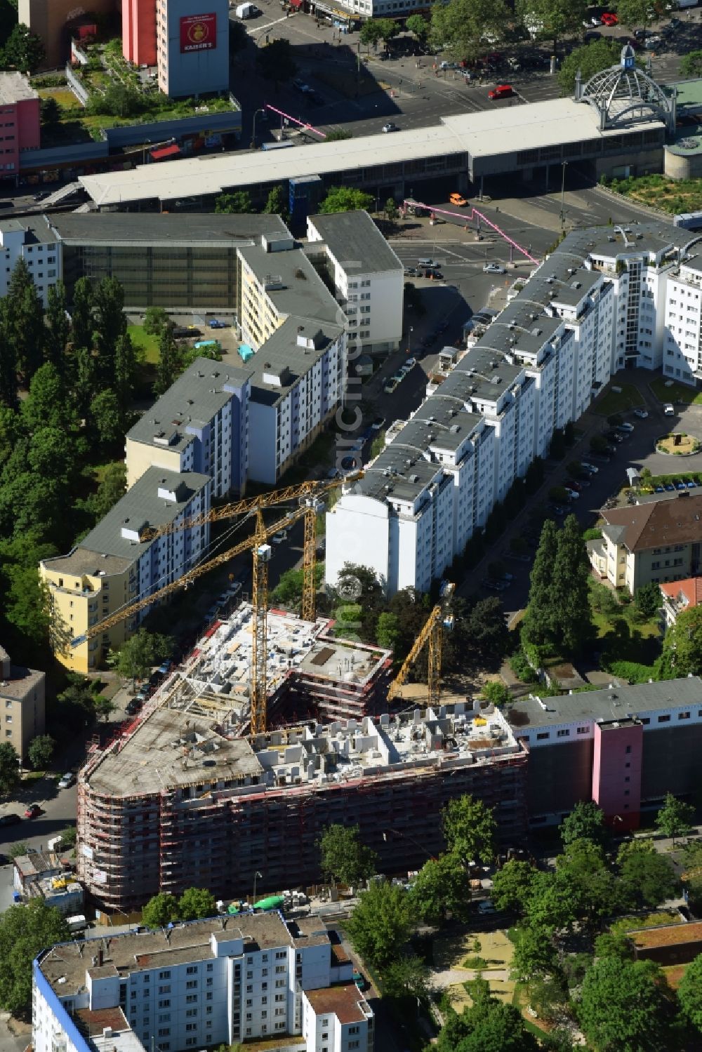 Berlin from above - Construction site to build a new multi-family residential complex Carre Voltaire of Diamona & Harnisch Development GmbH on Kurfuerstenstrasse in the district Tempelhof-Schoeneberg in Berlin, Germany