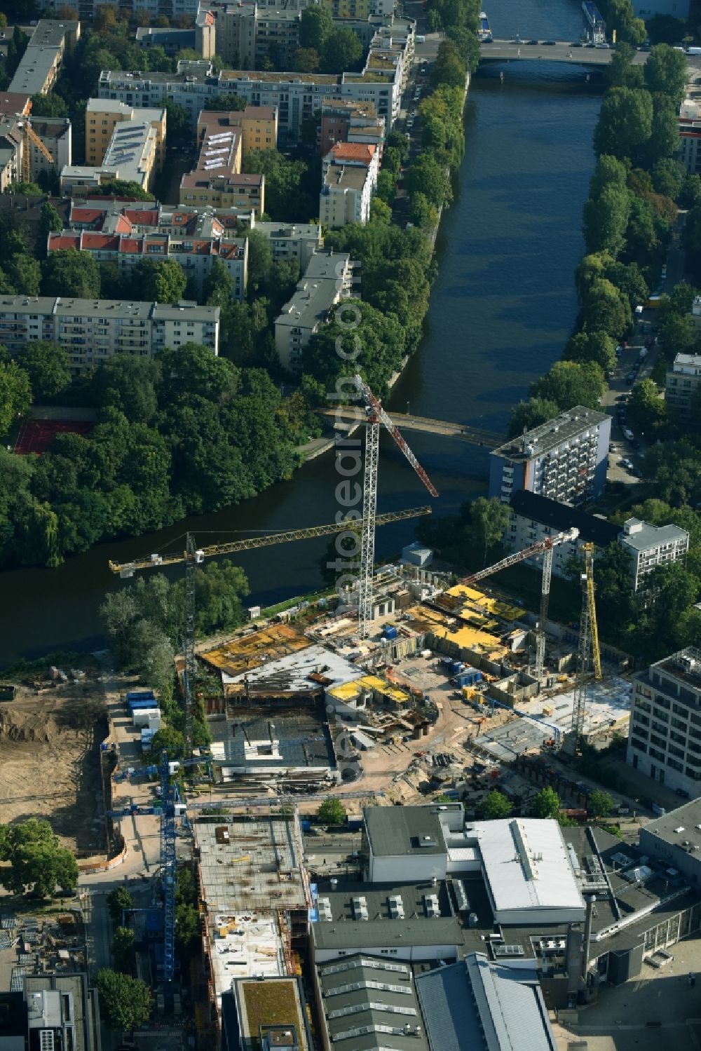 Aerial image Berlin - Construction site to build a new multi-family residential complex No.1 Charlottenburg on Wegelystrasse zum Spree- Ufer in the district Charlottenburg-Wilmersdorf in Berlin, Germany