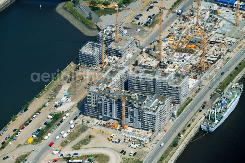 Aerial image Hamburg - Construction site to build a new multi-family residential complex of DC DEVELOPMENTS GMBH & CO. KG on Strandkai in the district HafenCity in Hamburg, Germany