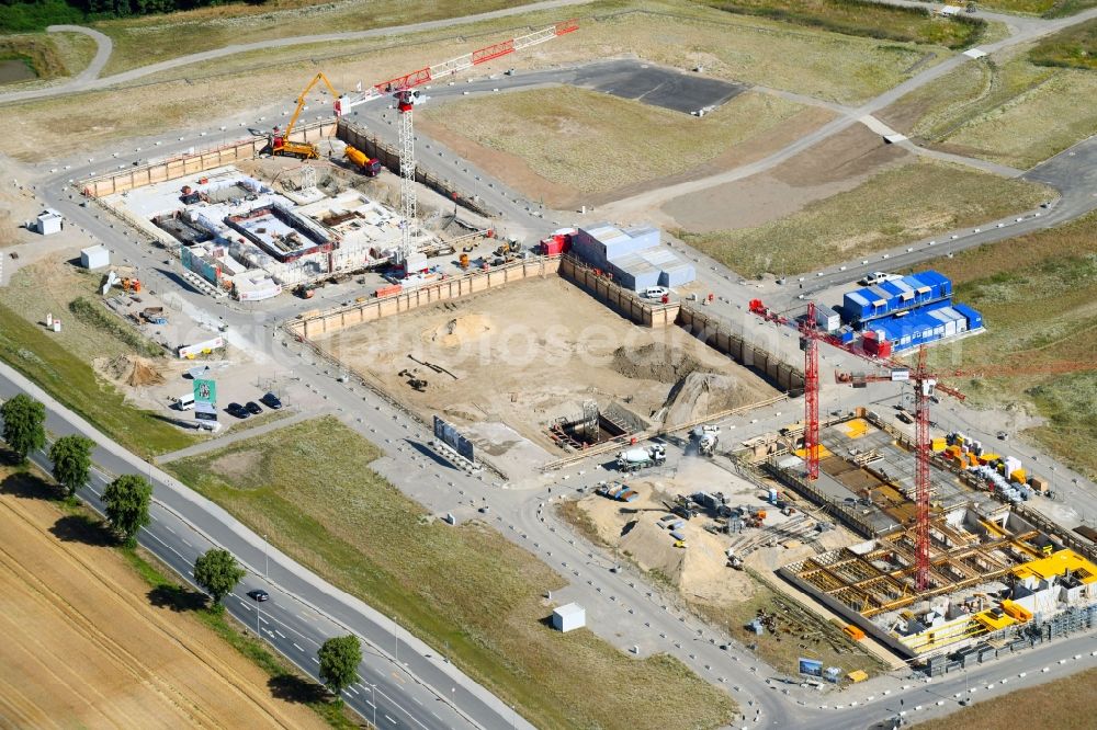 Aerial image Wolfsburg - Construction site to build a new multi-family residential complex Drei Gaerten of Justus Grosse GmbH in Wolfsburg in the state Lower Saxony, Germany