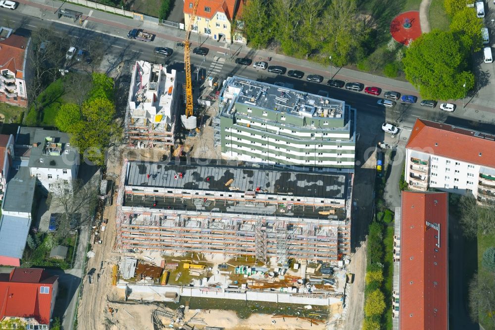 Berlin from above - Construction site to build a new multi-family residential complex along the Einbecker Strasse in Berlin, Germany