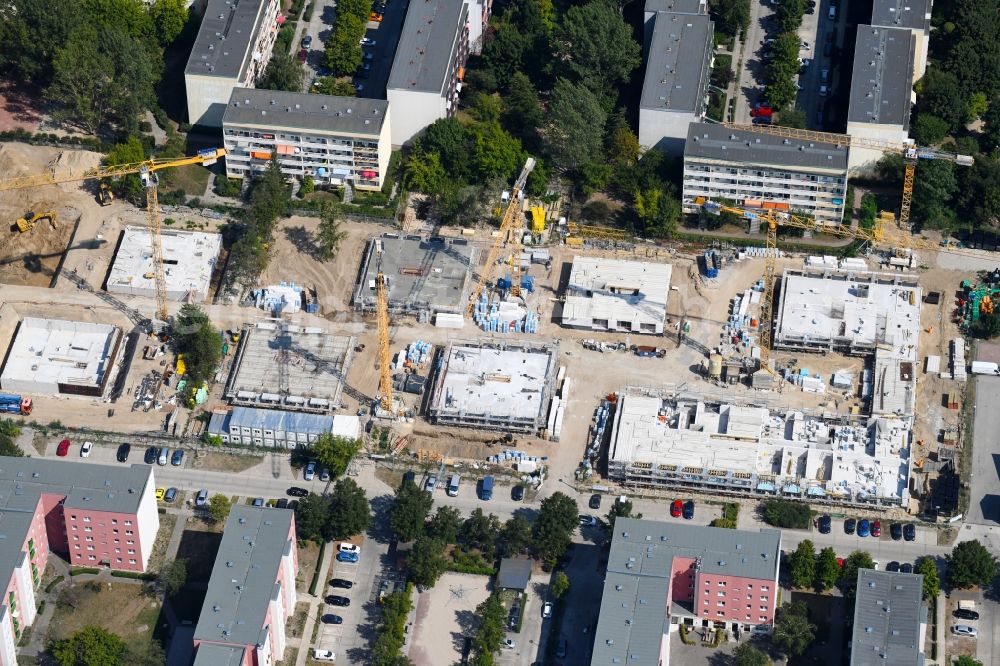 Berlin from above - Construction site to build a new multi-family residential complex along the Tangermuender Strasse in the district Hellersdorf in Berlin, Germany