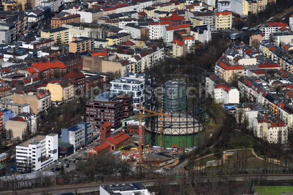 Berlin from above - Construction site to build a new multi-family residential complex of EUREF AG on EUREF-Campus in the district Bezirk Tempelhof-Schoeneberg in Berlin