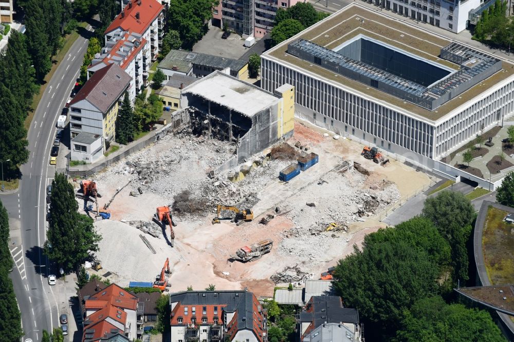 Aerial image München - Construction site to build a new multi-family residential complex of Bayerischen Hausbau GmbH & Co. KG on the former Gelaende of Paulaner Brauerei on Falkenstrasse in the district Au-Haidhausen in Munich in the state Bavaria, Germany