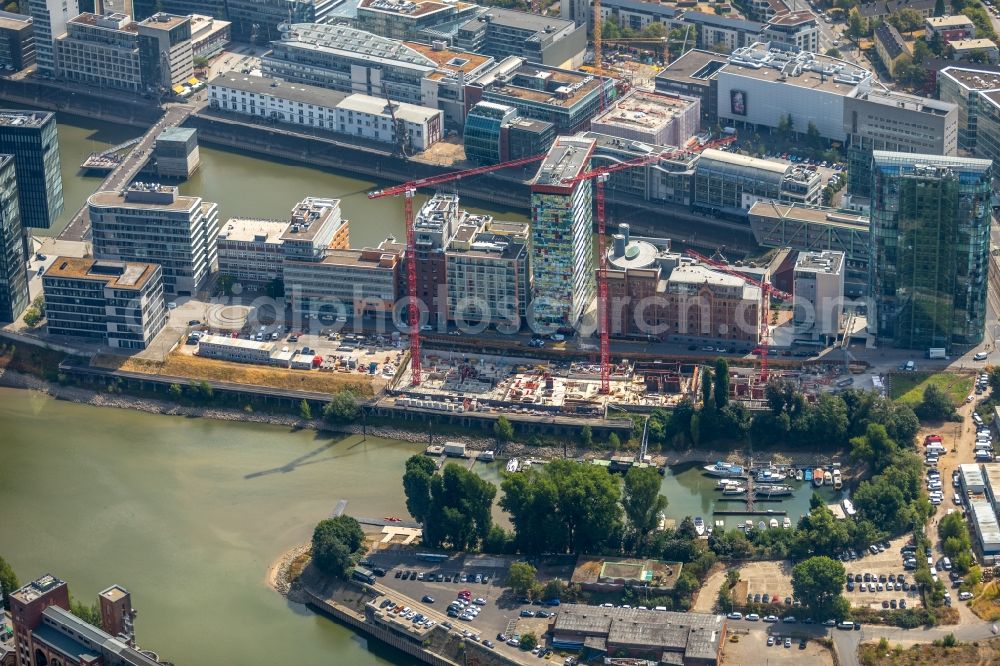 Aerial photograph Düsseldorf - Construction site to build a new multi-family residential complex of FRANKONIA Eurobau AG on Speditionstrasse in Duesseldorf in the state North Rhine-Westphalia, Germany