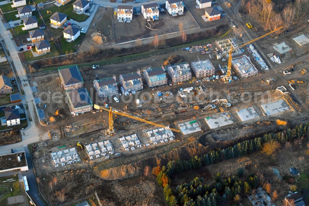 Aerial photograph Bernau - Construction site to build a new multi-family residential complex Friedenstaler Gaerten on Spreeallee - Havelstrasse in the district Friedenstal in Bernau in the state Brandenburg, Germany