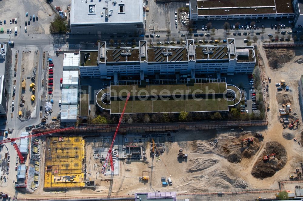 München from the bird's eye view: Construction site to build a new multi-family residential complex on Friedenstrasse - Muehldorfstrasse in the district Berg am Laim in Munich in the state Bavaria, Germany