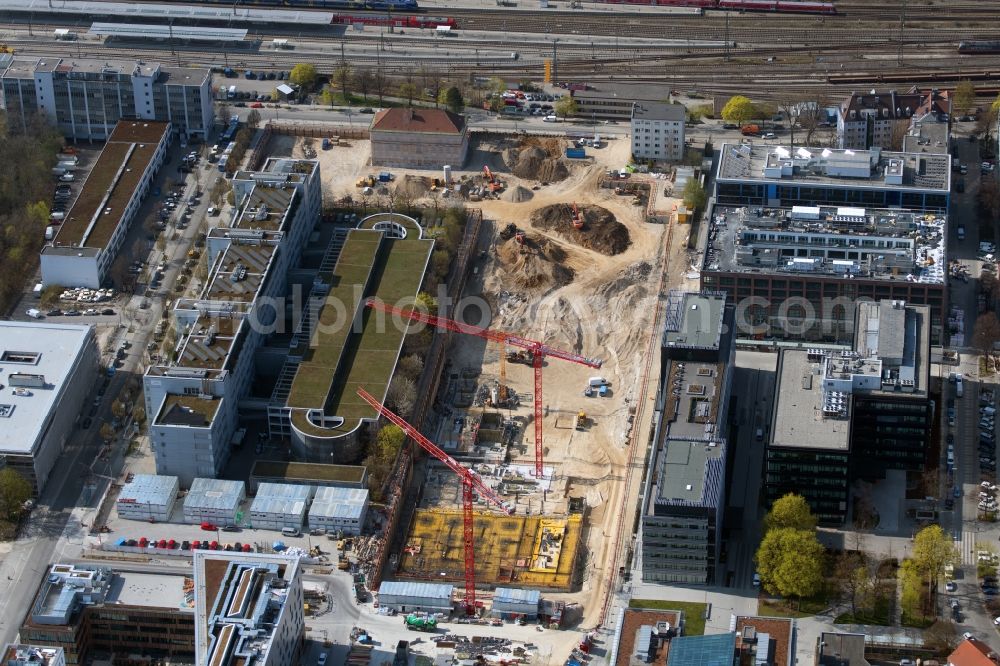 Aerial photograph München - Construction site to build a new multi-family residential complex on Friedenstrasse - Muehldorfstrasse in the district Berg am Laim in Munich in the state Bavaria, Germany