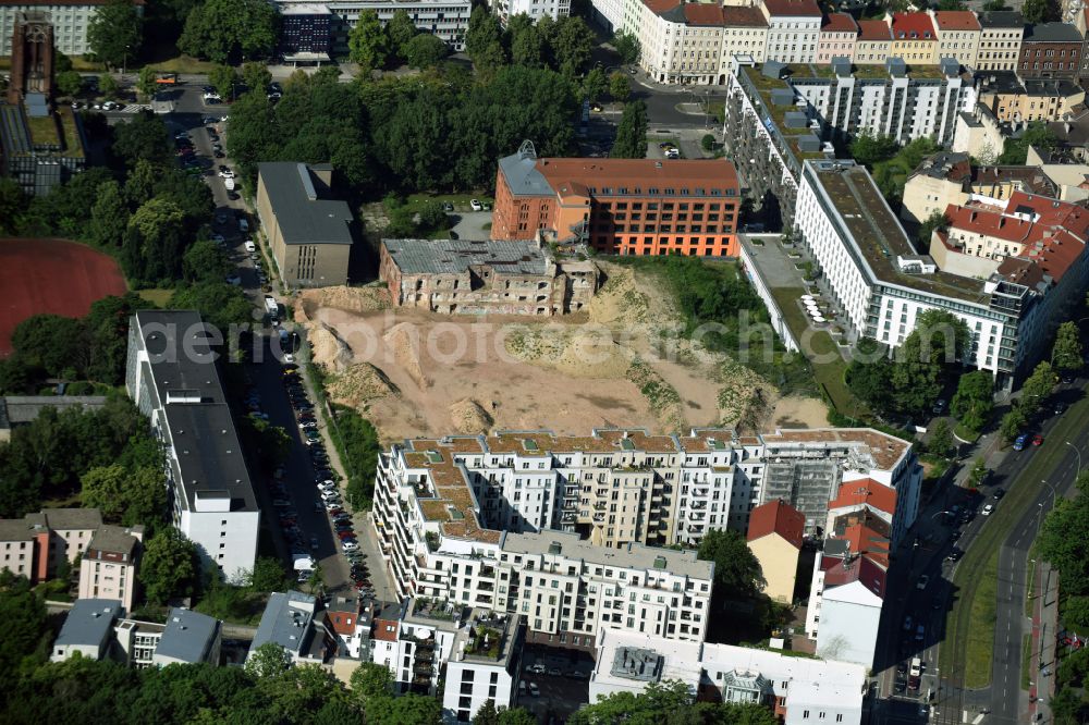 Aerial photograph Berlin - Construction site to build a new multi-family residential complex Friedrichshain-Hoefe on Friedenstrasse, Pufendorfstrasse and Matthiasstrasse in the district Friedrichshain in Berlin, Germany