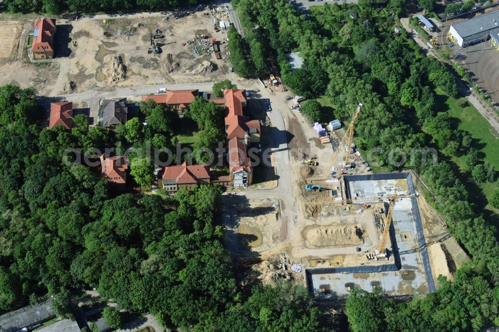 Aerial image Berlin - Construction site for the construction of a multi-family house residential complex on the grounds of the former Kinderklinik Lindenhof on the Gotlindestrasse in the district of Lichtenberg in Berlin, Germany