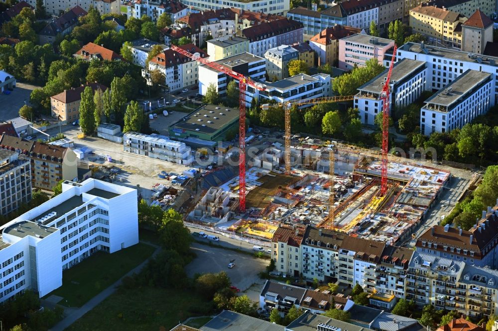 München from above - Construction site to build a new multi-family residential complex Gmunder Hoefe on Gmunder Strasse corner Hofmannstrasse in the district Obersendling in Munich in the state Bavaria, Germany