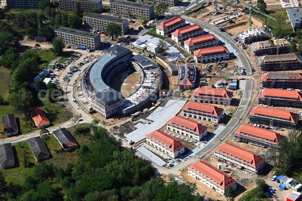 Wustermark from the bird's eye view: Construction site to build a new multi-family residential complex Gold- Gartenstadt Olympisches Dorf von 1936 in the district Elstal in Wustermark in the state Brandenburg, Germany