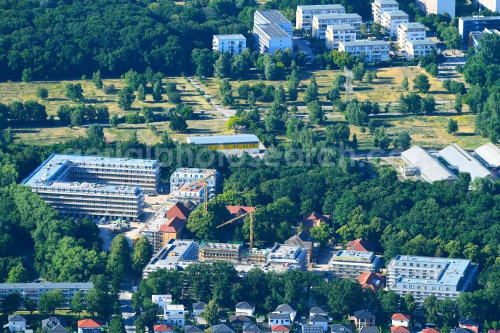 Aerial image Berlin - Construction site for the construction of a multi-family house residential complex on the grounds of the former Kinderklinik Lindenhof on the Gotlindestrasse in the district of Lichtenberg in Berlin, Germany