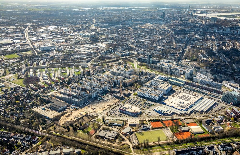 Aerial photograph Düsseldorf - Construction site to build a new multi-family residential complex Grafental on Roepkestrasse in Duesseldorf in the state North Rhine-Westphalia, Germany