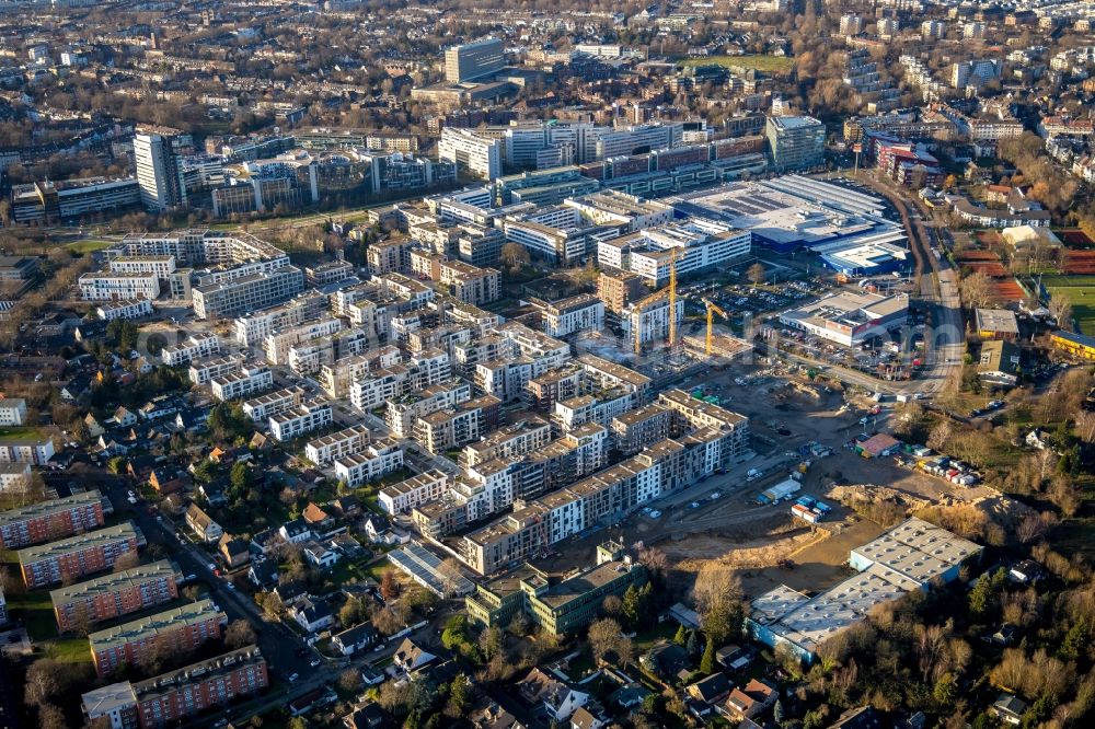 Düsseldorf from above - Construction site to build a new multi-family residential complex Grafental on Roepkestrasse in Duesseldorf in the state North Rhine-Westphalia, Germany