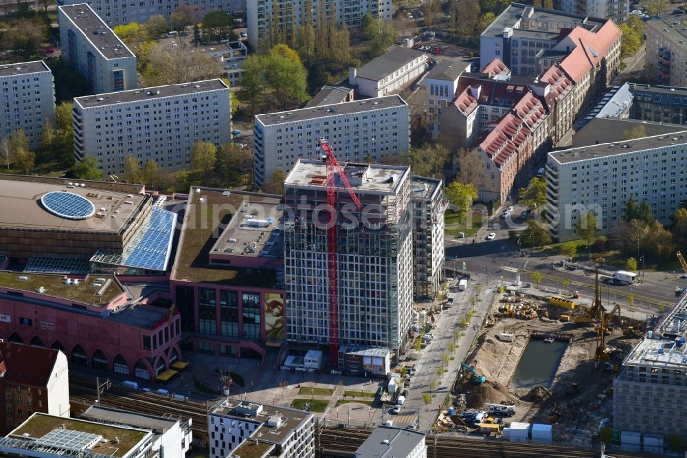 Aerial image Berlin - Construction site to build a new multi-family residential complex Grandaire on Voltairestrasse corner Alexanderstrasse - Dircksenstrasse in the district Mitte in Berlin, Germany