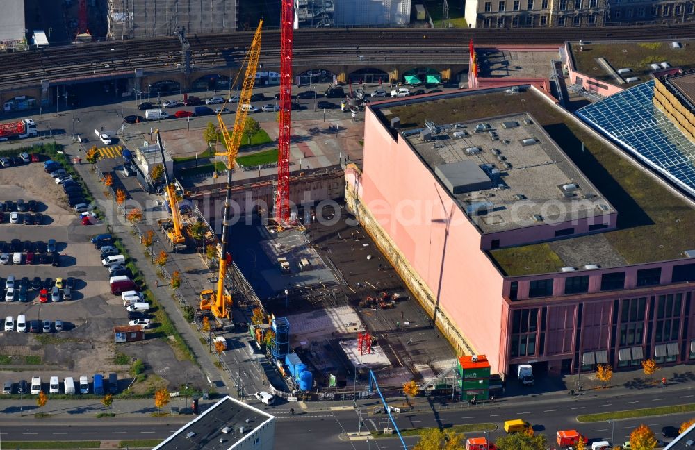 Aerial image Berlin - Construction site to build a new multi-family residential complex Grandaire on Voltairestrasse corner Alexanderstrasse - Dircksenstrasse in the district Mitte in Berlin, Germany