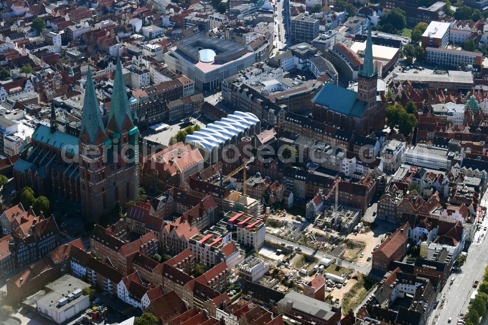 Aerial photograph Lübeck - Construction site to build a new multi-family residential complex Fischstrasse - Braunstrasse in Gruenderviertel in the district Innenstadt in Luebeck in the state Schleswig-Holstein, Germany