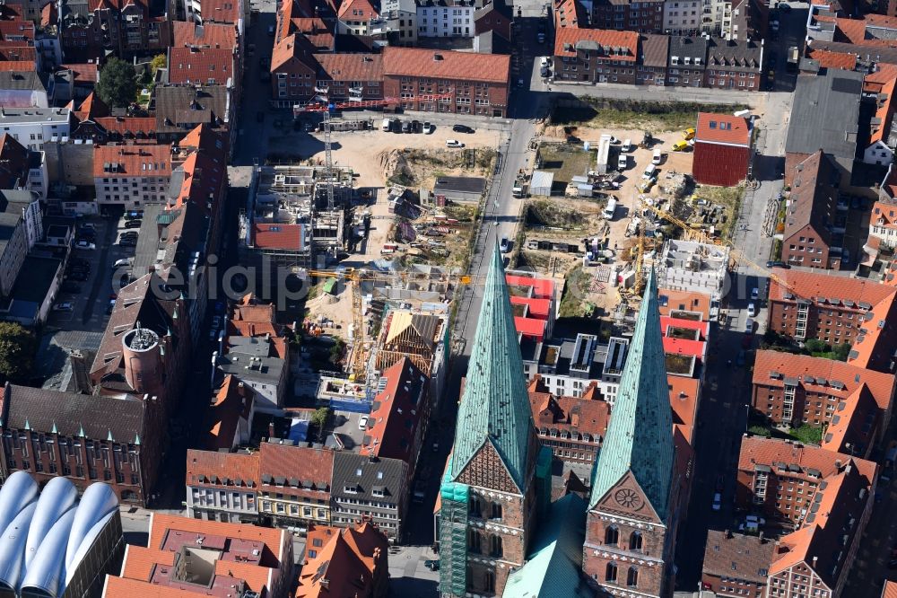 Aerial image Lübeck - Construction site to build a new multi-family residential complex Fischstrasse - Braunstrasse in Gruenderviertel in the district Innenstadt in Luebeck in the state Schleswig-Holstein, Germany