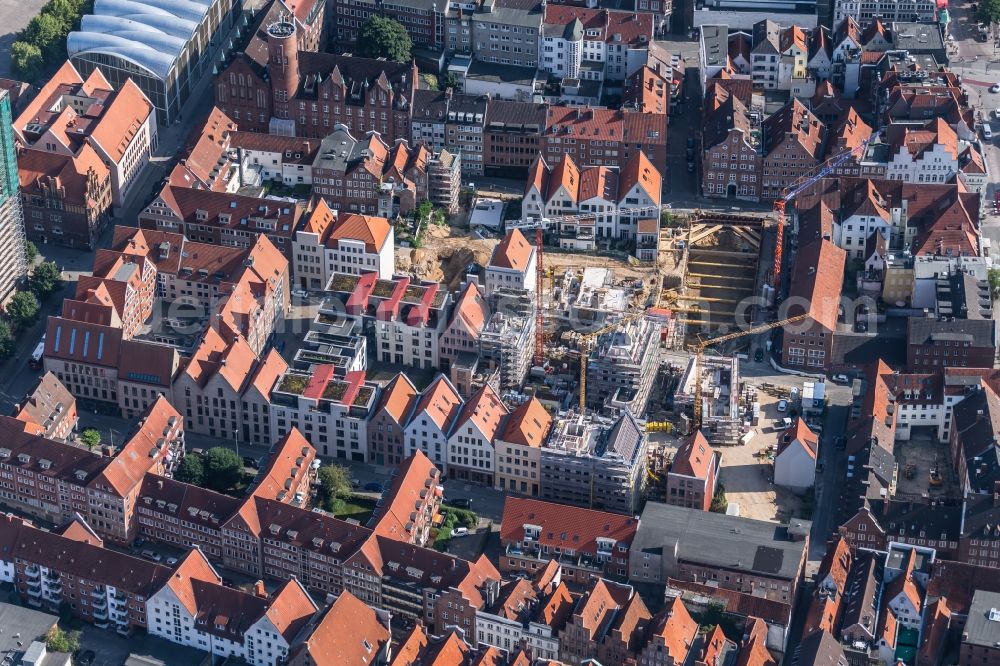 Lübeck from above - Construction site to build a new multi-family residential complex Gruendungsviertel der Grundstuecksgesellschaft TRAVE mbH in Luebeck in the state Schleswig-Holstein