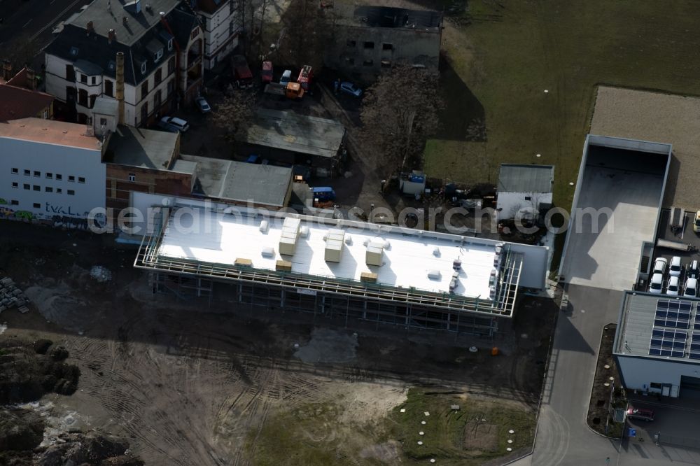 Magdeburg from the bird's eye view: Construction site to build a new multi-family residential complex Grosse Diesdorfer Strasse in the district Stadtfeld Ost in Magdeburg in the state Saxony-Anhalt