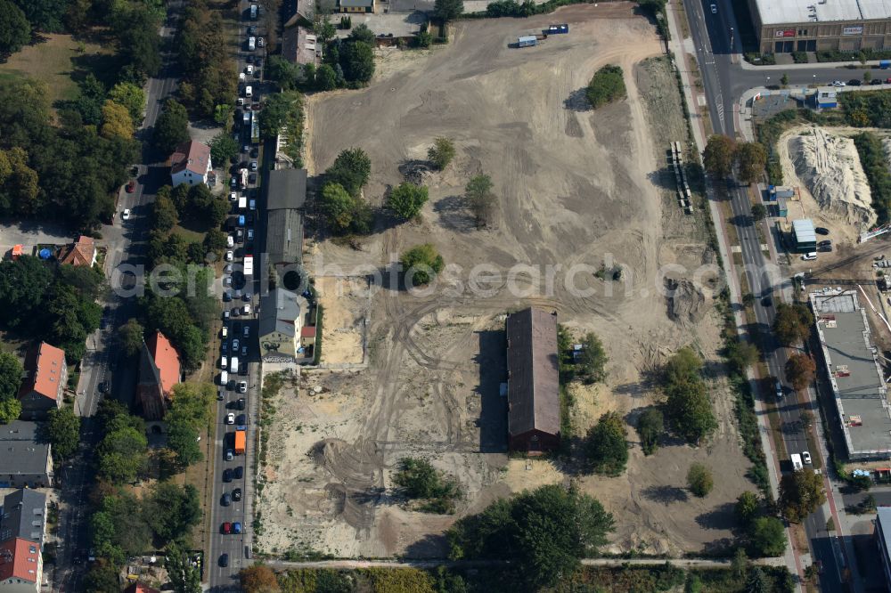 Aerial photograph Berlin - Construction site to build a new multi-family residential complex of Gut Alt-Biesdorf on Weissenhoeher Strasse in Berlin, Germany