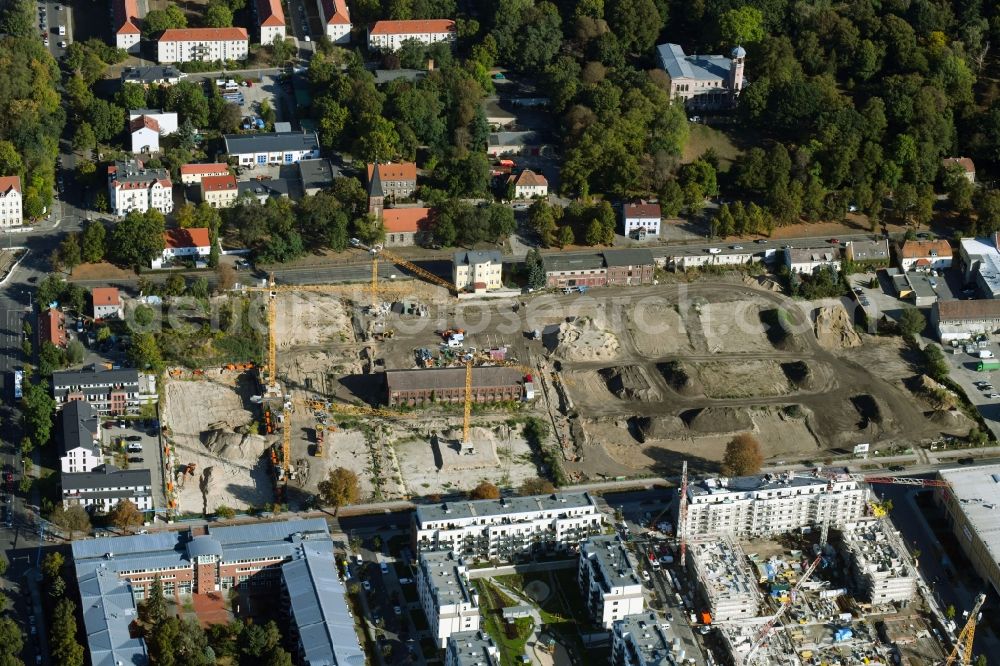 Aerial photograph Berlin - Construction site to build a new multi-family residential complex of Gut Alt-Biesdorf on Weissenhoeher Strasse in Berlin, Germany