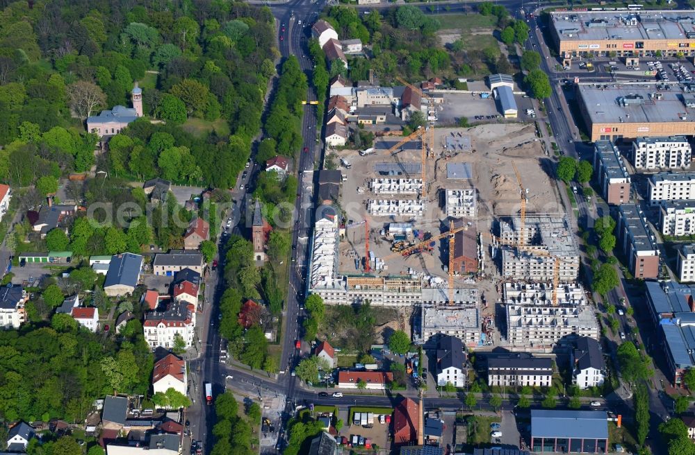 Aerial image Berlin - Construction site to build a new multi-family residential complex of Gut Alt-Biesdorf on Weissenhoeher Strasse in Berlin, Germany