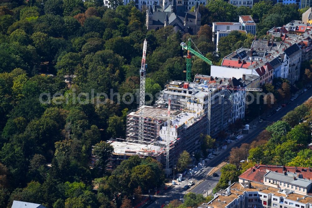 Aerial image Berlin - Construction site to build a new multi-family residential complex on Hasenheide in the district Neukoelln in Berlin, Germany