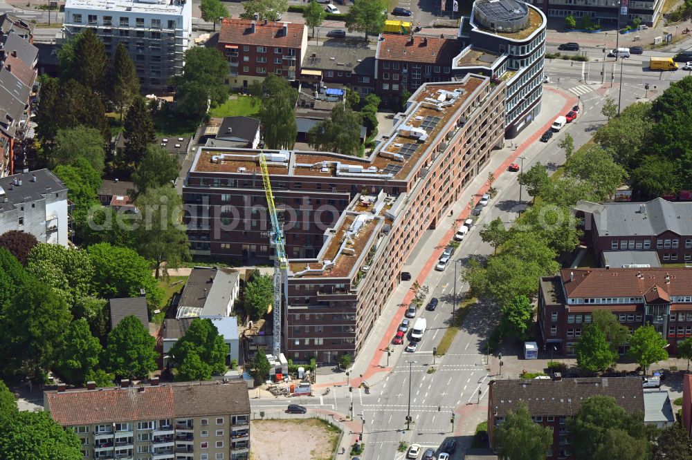 Aerial photograph Hamburg - Construction site to build a new multi-family residential complex along the Drosselstrasse in the district Barmbek in Hamburg, Germany