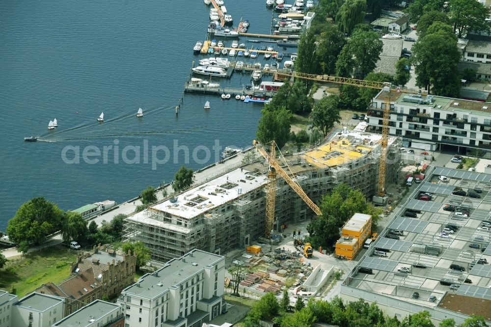 Potsdam from the bird's eye view: Construction site to build a new multi-family residential complex Havelwelle on Zeppelinstrasse in the district Westliche Vorstadt in Potsdam in the state Brandenburg, Germany