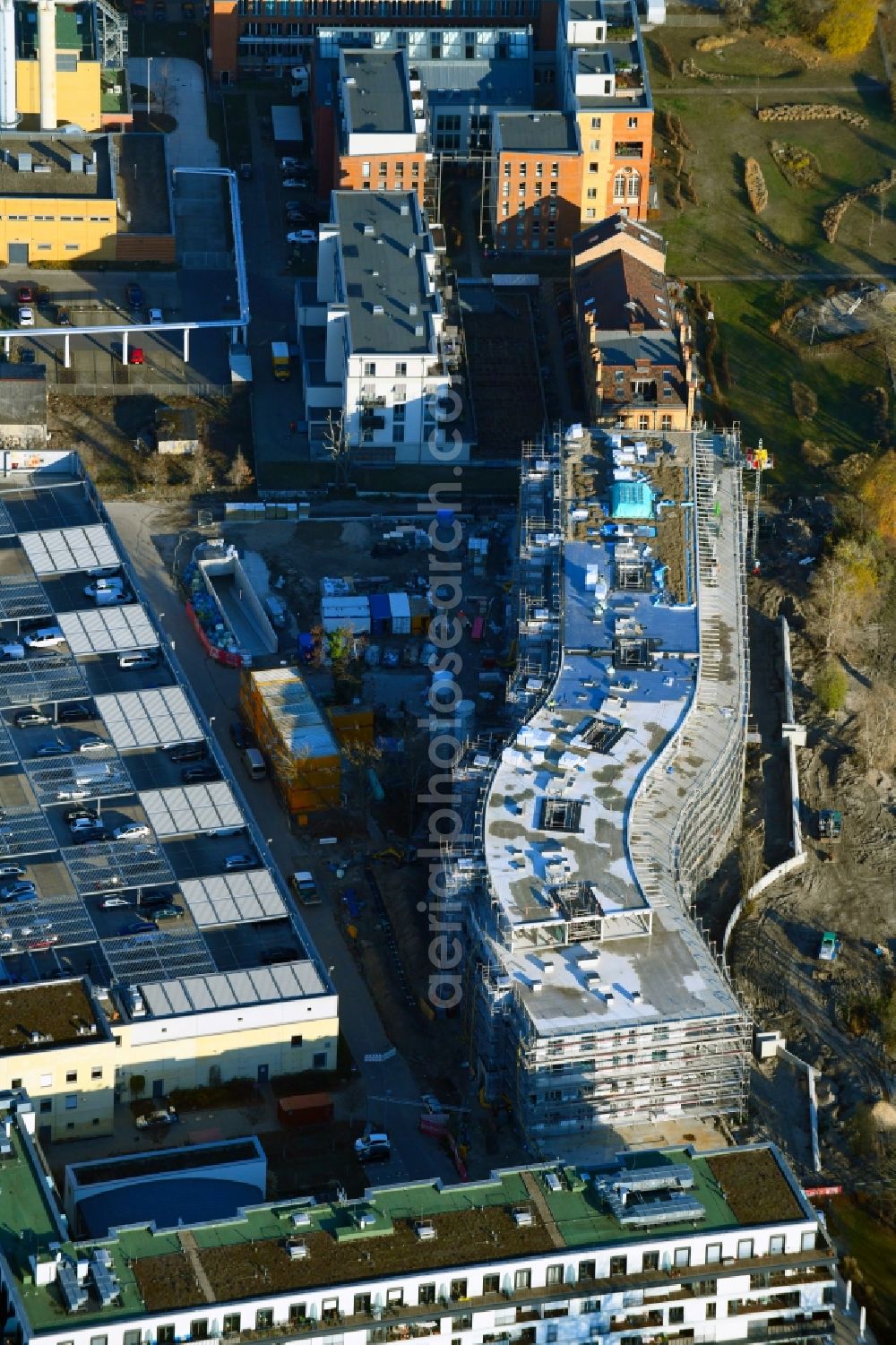 Aerial image Potsdam - Construction site to build a new multi-family residential complex Havelwelle on Zeppelinstrasse in the district Westliche Vorstadt in Potsdam in the state Brandenburg, Germany