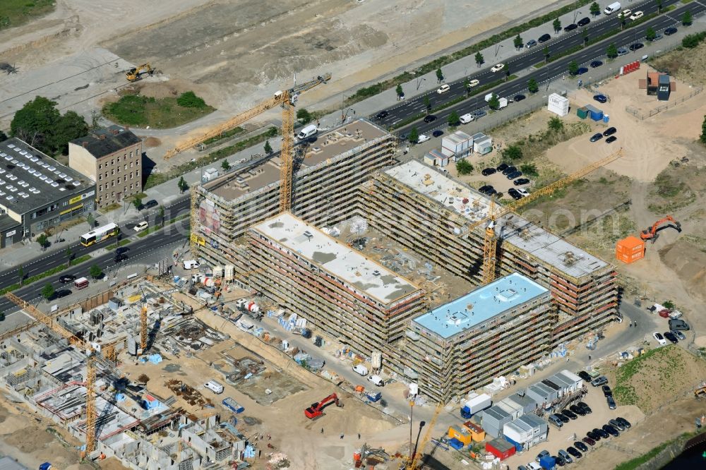 Aerial image Berlin - Construction site to build a new multi-family residential complex Heidestrasse in the district Moabit in Berlin, Germany