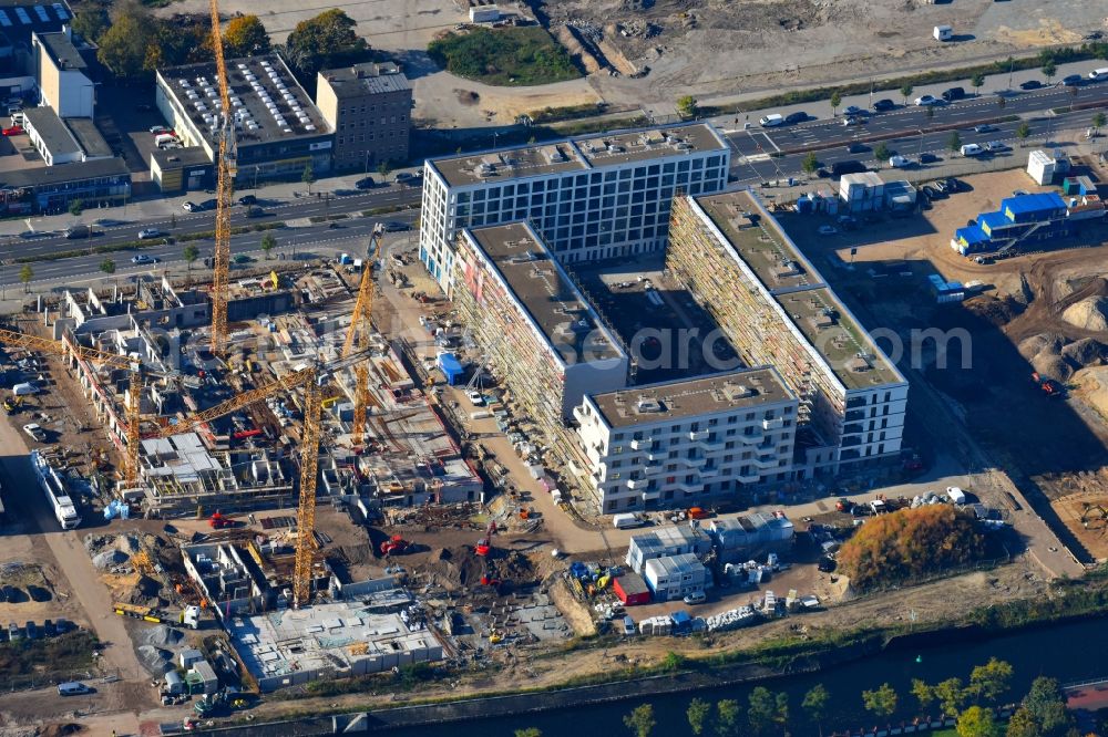 Berlin from above - Construction site to build a new multi-family residential complex Heidestrasse in the district Moabit in Berlin, Germany