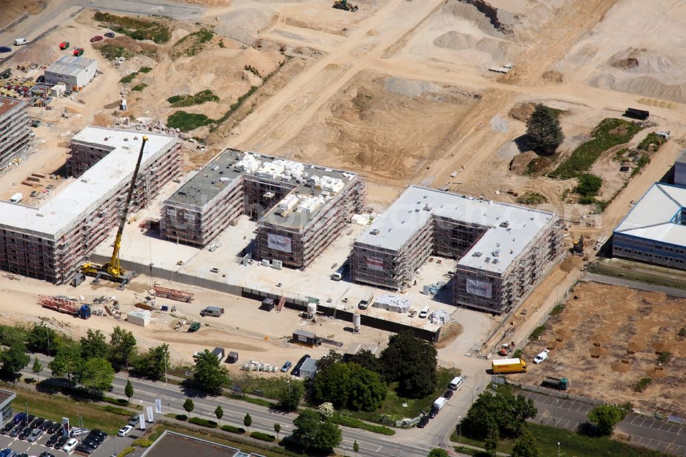 Mainz from above - Construction site to build a new multi-family residential complex Heiligkreuz-Viertel in Mainz in the state Rhineland-Palatinate, Germany