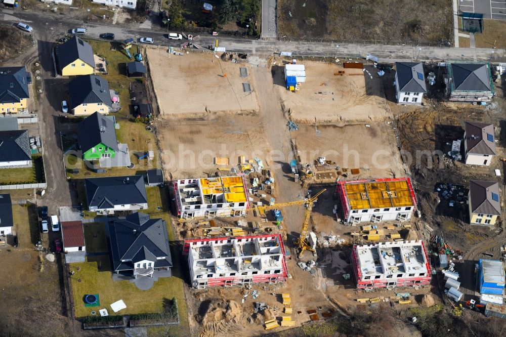 Berlin from the bird's eye view: Construction site to build a new multi-family residential complex Hermineweg - Theodorstrasse in the district Mahlsdorf in Berlin, Germany