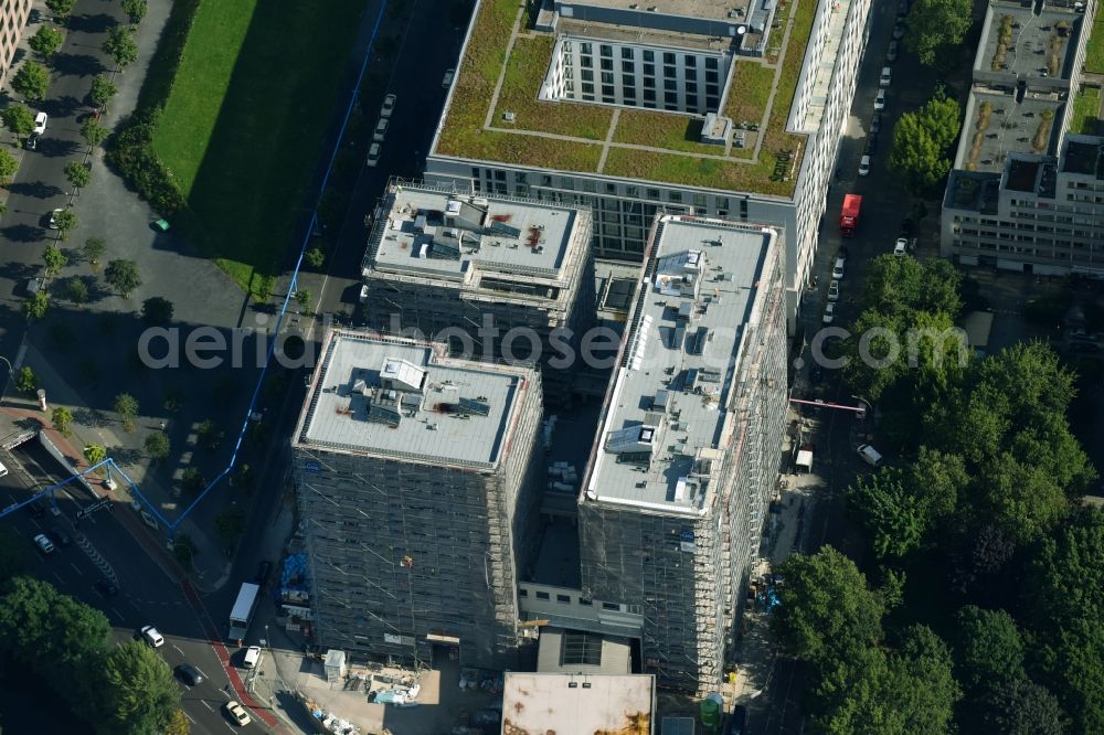 Aerial photograph Berlin - Construction site to build a new multi-family residential complex HIGH PARK der Zabel Property AG and gsp Staedtebau GmbH in Berlin