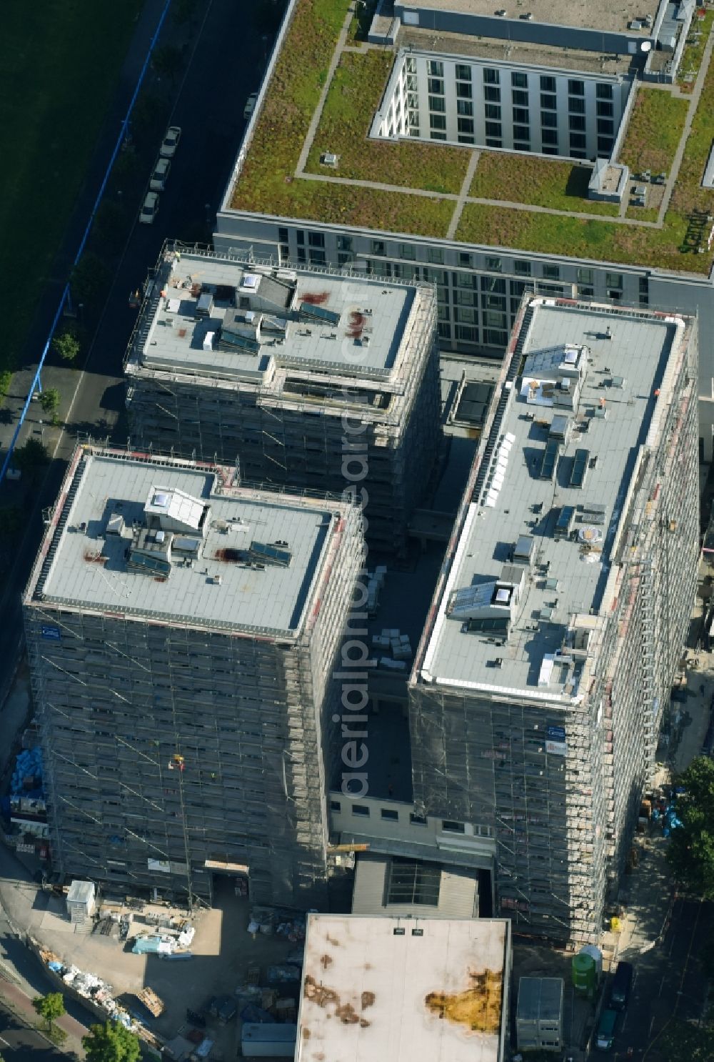 Berlin from above - Construction site to build a new multi-family residential complex HIGH PARK der Zabel Property AG and gsp Staedtebau GmbH in Berlin