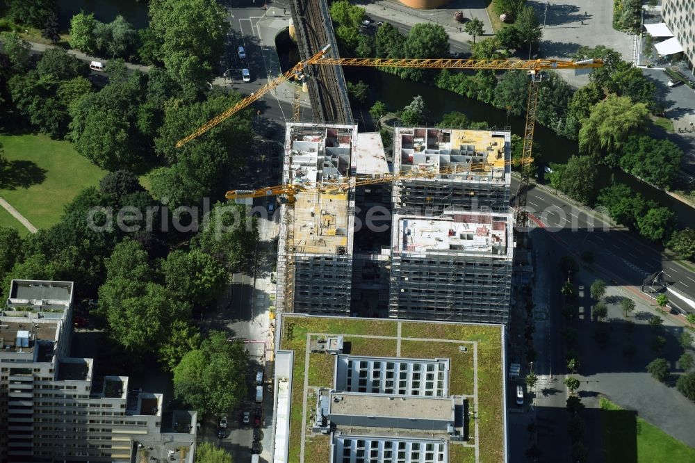 Aerial image Berlin - Construction site to build a new multi-family residential complex HIGH PARK der Zabel Property AG and gsp Staedtebau GmbH in Berlin