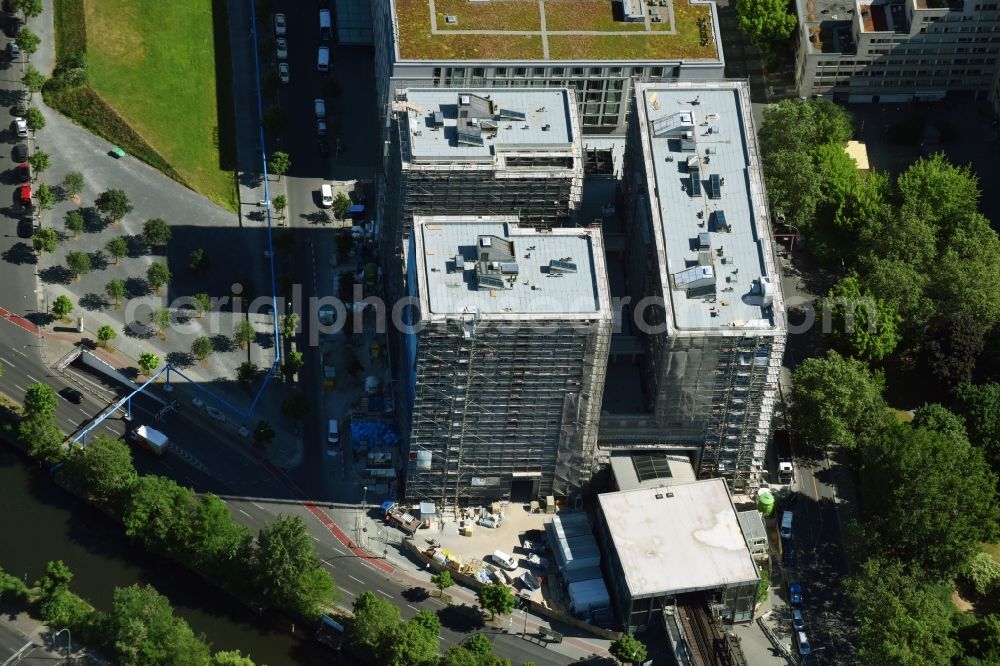 Aerial image Berlin - Construction site to build a new multi-family residential complex HIGH PARK der Zabel Property AG and gsp Staedtebau GmbH in Berlin