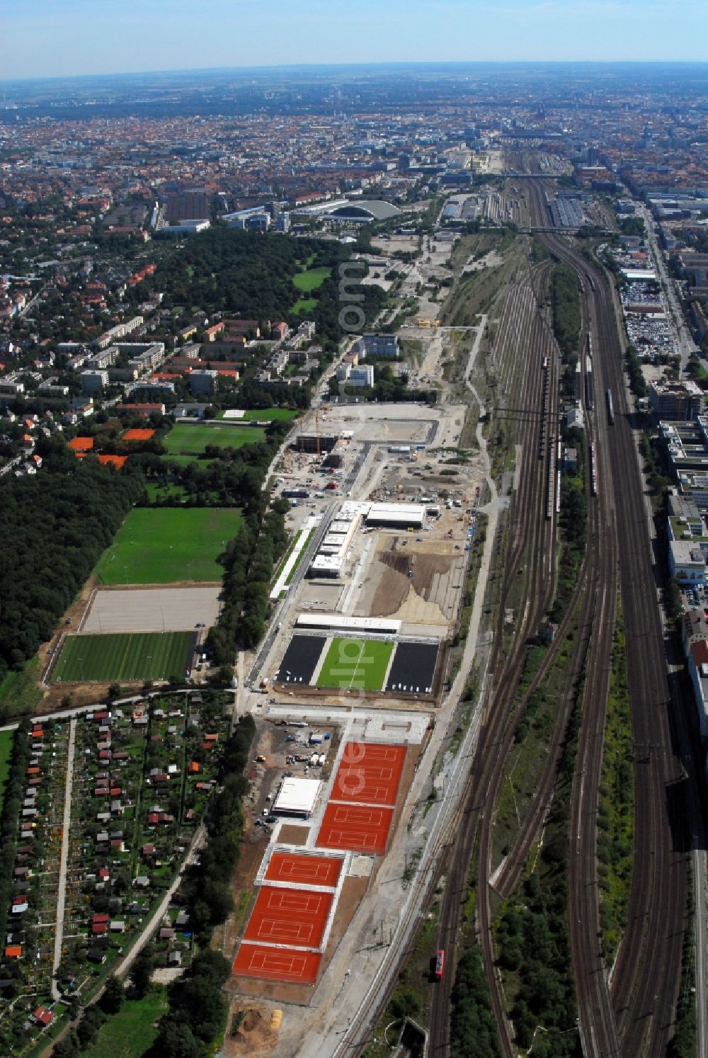 Aerial image München - Construction site to build a new multi-family residential complex Am Hirschgarten in the district Neuhausen-Nymphenburg in Munich in the state Bavaria, Germany