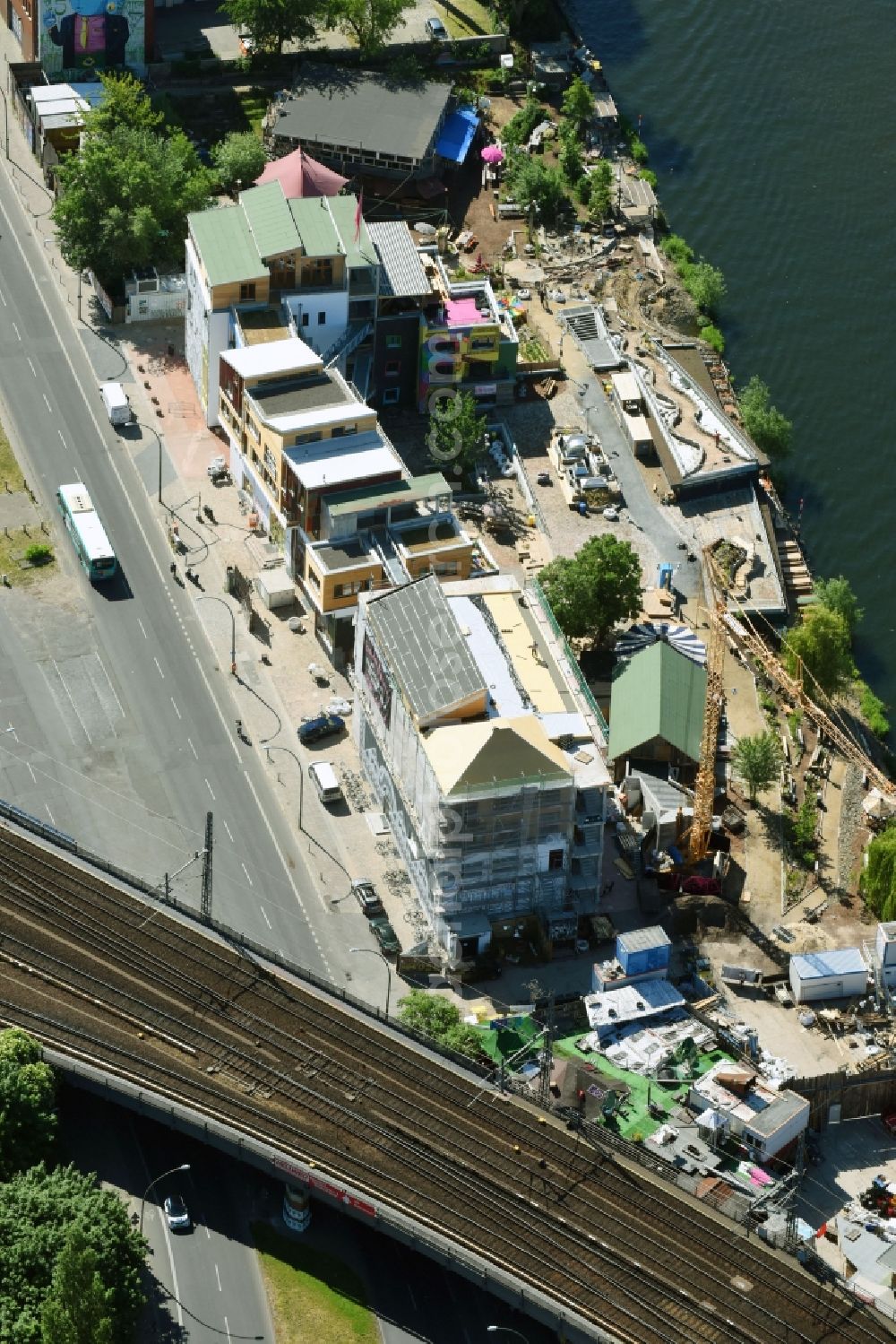 Aerial photograph Berlin - Construction site to build a new multi-family residential complex on Holzmarktstrasse in Berlin, Germany