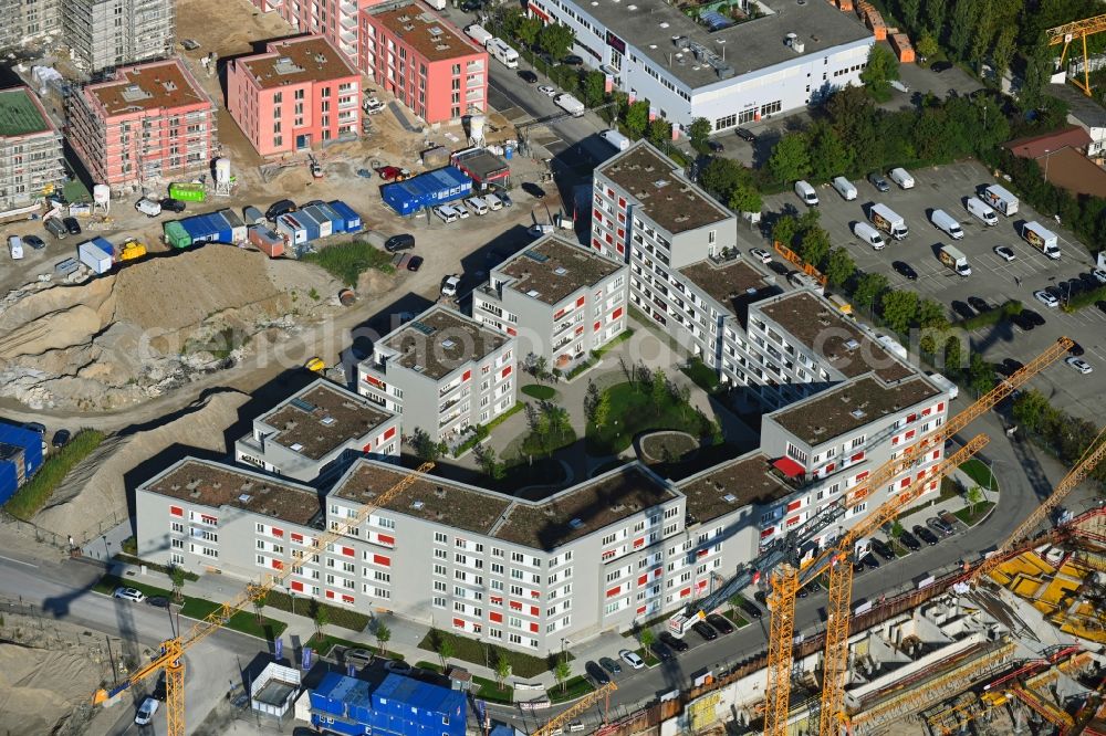 Aerial photograph München - Construction site to build a new multi-family residential complex At home on Berduxstrasse in the district Pasing-Obermenzing in Munich in the state Bavaria, Germany