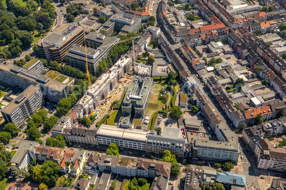 Aerial photograph Essen - Construction site to build a new multi-family residential complex of HOPF Immobilien-Entwicklungs-GmbH & Co. KG on Baumstrasse in Essen in the state North Rhine-Westphalia, Germany