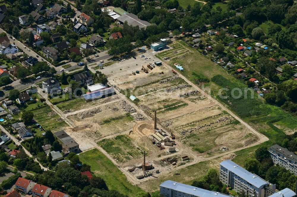 Aerial image Berlin - Construction site to build a new multi-family residential complex HUGOS of Bonava Deutschland GmbH on Britzer Strasse in the district Mariendorf in Berlin, Germany