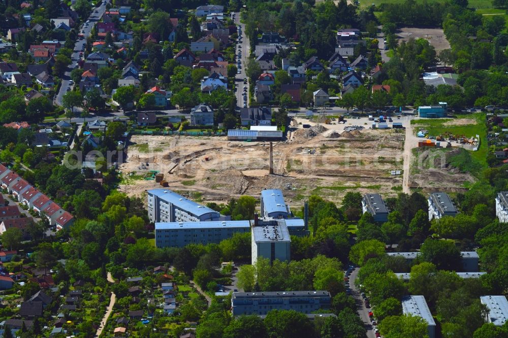 Aerial image Berlin - Construction site to build a new multi-family residential complex HUGOS of Bonava Deutschland GmbH on Britzer Strasse in the district Mariendorf in Berlin, Germany